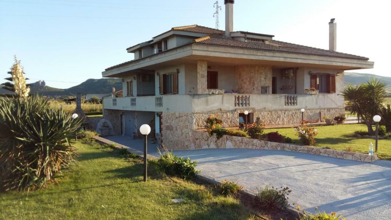 Da Mario & Marianna Διαμέρισμα Campanedda Εξωτερικό φωτογραφία